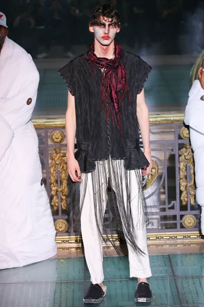 Look 51